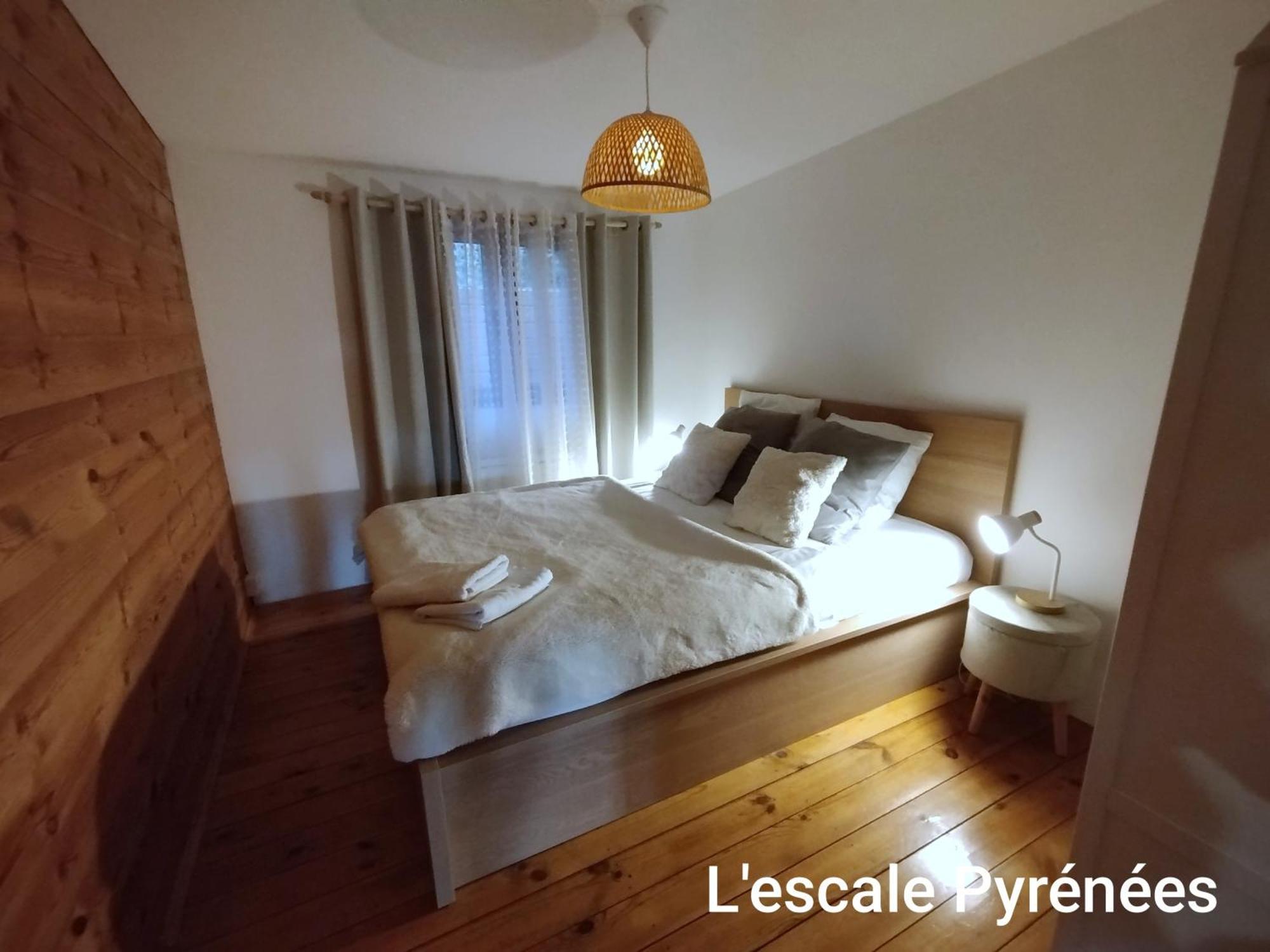 Le Chalet Jacuzzi Et Detente 4 Etoiles Bagneres-de-Bigorre Ngoại thất bức ảnh