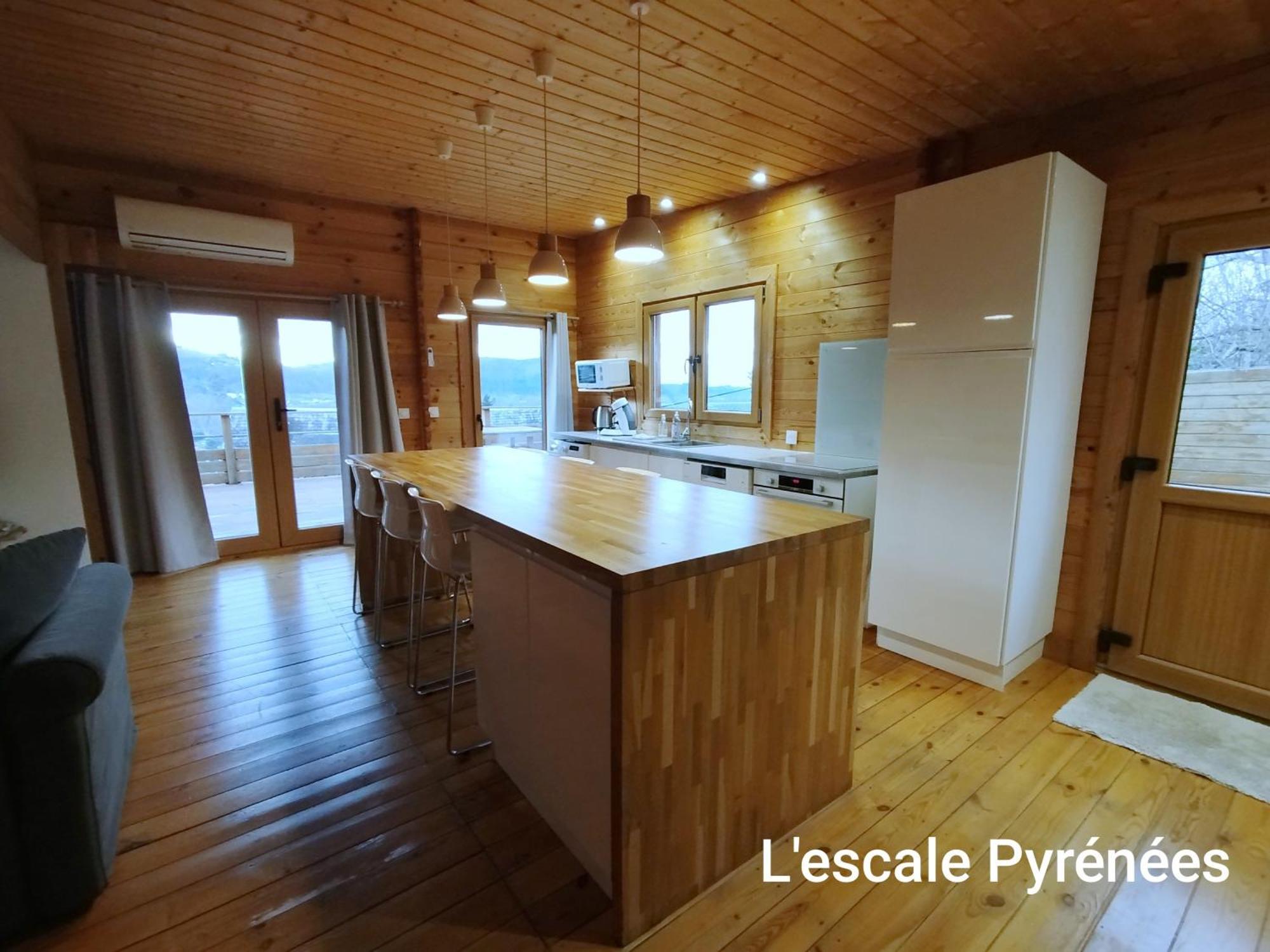 Le Chalet Jacuzzi Et Detente 4 Etoiles Bagneres-de-Bigorre Ngoại thất bức ảnh